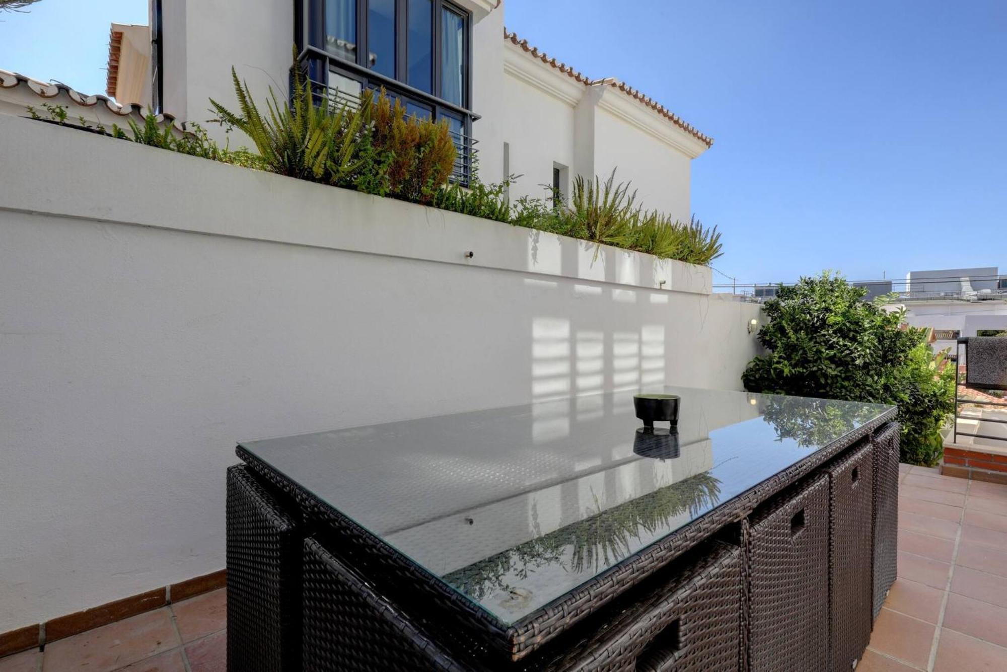 011 Bright And Spacious Villa With Private Pool เบนัลมาเดนา ภายนอก รูปภาพ