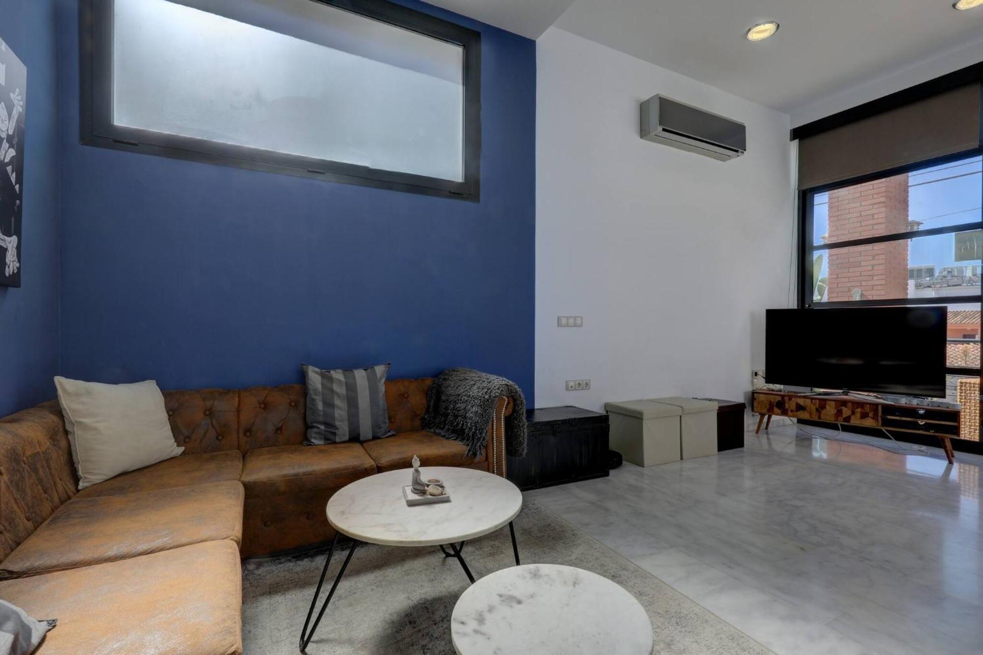 011 Bright And Spacious Villa With Private Pool เบนัลมาเดนา ภายนอก รูปภาพ